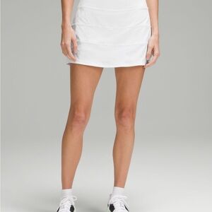 Lululemon Athletica White Pace Rival Mid-Rise Skirt
